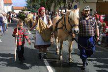 Erntedankzug Mckeln 2004